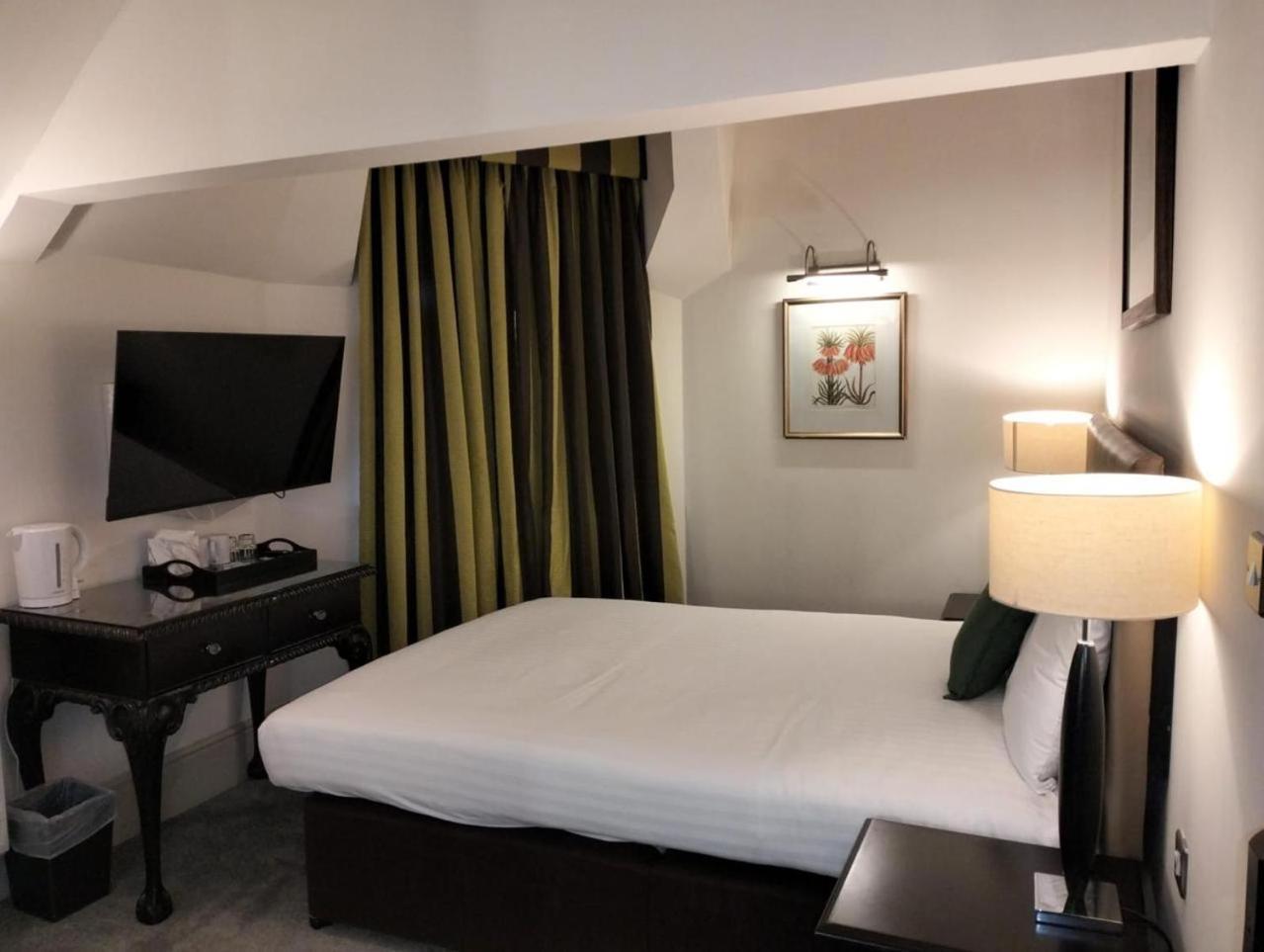 Harte & Garter Apartamento Windsor Exterior foto
